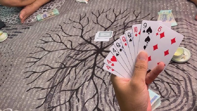Hiểu rõ luật ăn chốt và đền bài trong Phỏm Sunwin
